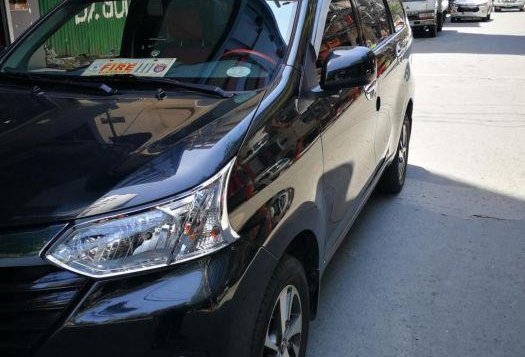 Sell 2nd Hand 2017 Toyota Avanza at 28000 km in Manila-3