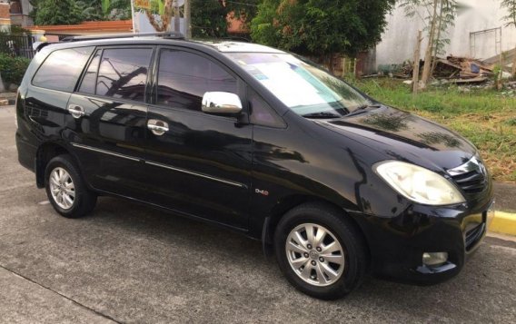 2nd Hand Toyota Innova 2010 Automatic Diesel for sale in Dasmariñas-2