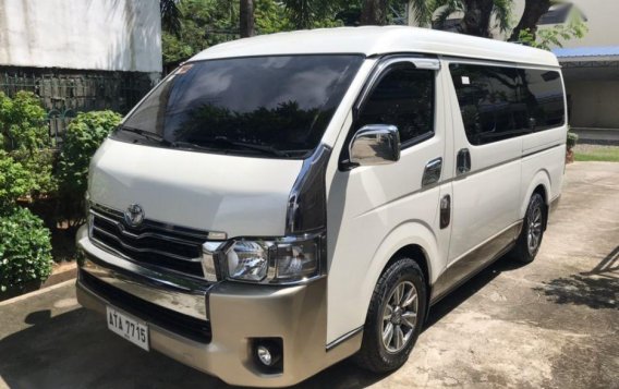 2nd Hand Toyota Hiace 2015 for sale in Marilao