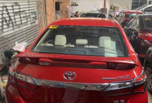 Selling Red Toyota Altis 2017 Automatic Gasoline in Quezon City-1