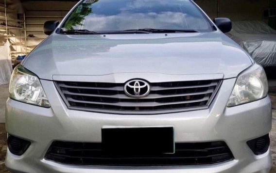 Selling Toyota Innova 2014 at 60000 km in Angeles