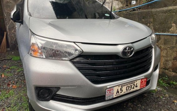 Silver Toyota Avanza 2018 at Automatic Gasoline for sale in Quezon City-2