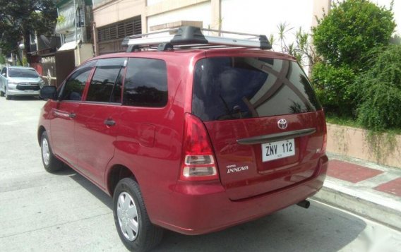 Selling Red Toyota Innova 2008 Manual Gasoline in Quezon City-2