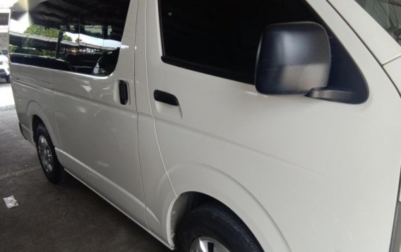 Selling Toyota Hiace 2018 Manual Gasoline in Quezon City-1