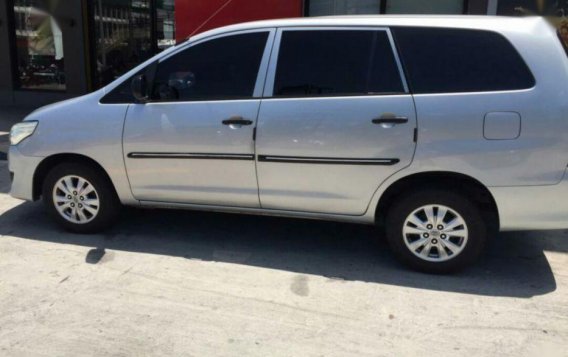 Selling 2nd Hand Toyota Innova 2013 Automatic Diesel at 43000 km in Manila-1