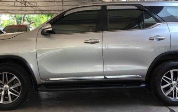 Selling 2nd Hand Toyota Fortuner 2017 Manual Diesel at 11000 km in Antipolo-8