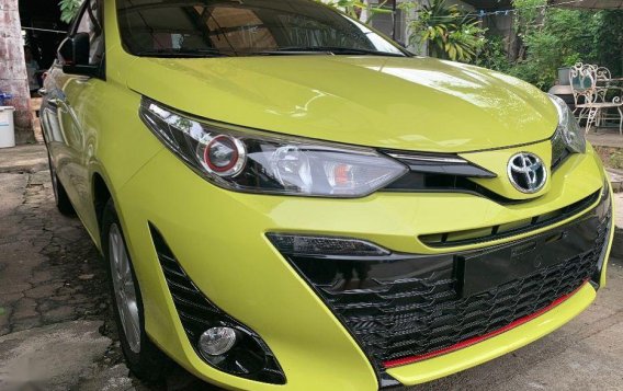 Selling 2018 Toyota Yaris Hatchback for sale in Quezon City-2