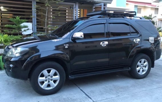 Toyota Fortuner 2008 Automatic Diesel for sale in San Fernando-3