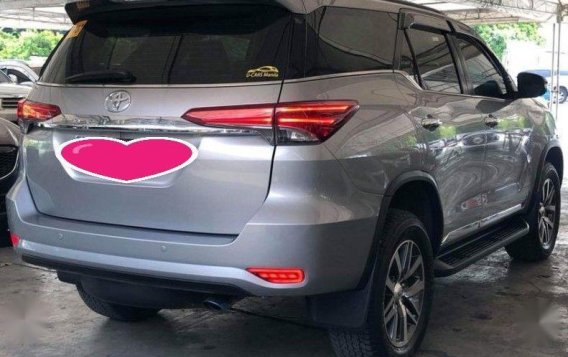 Selling 2nd Hand Toyota Fortuner 2017 Manual Diesel at 11000 km in Antipolo-2