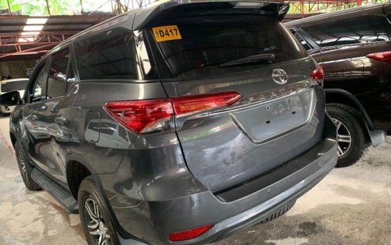 Sell Gray 2018 Toyota Fortuner in Quezon City-3