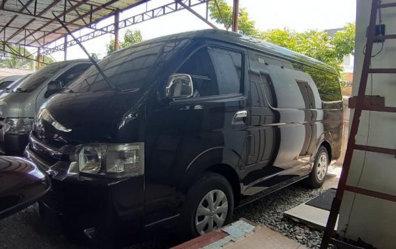 Selling Toyota Hiace 2018 Manual Gasoline in Quezon City