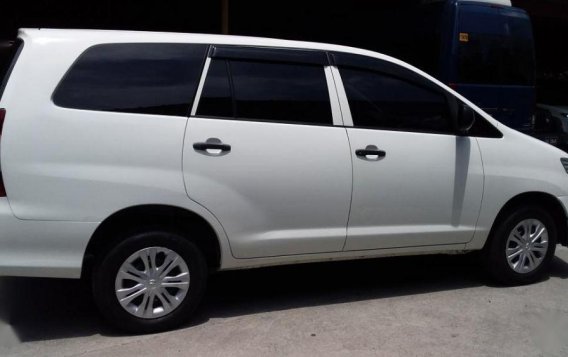 Selling 2nd Hand Toyota Innova 2014 Manual Diesel at 49000 km in Pasig-3