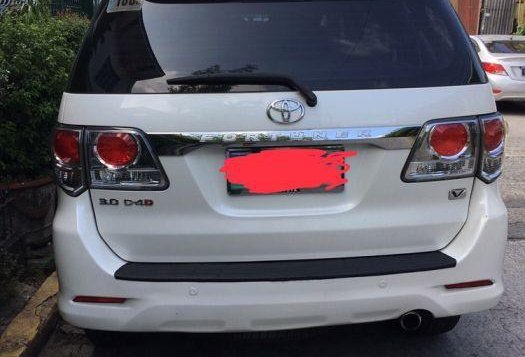 Pearl White Toyota Fortuner 2014 for sale in Pasay-7