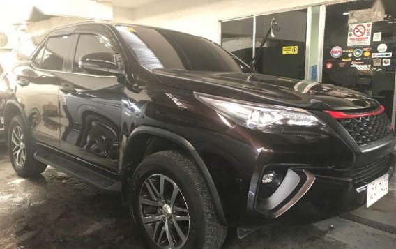 Selling Brown Toyota Fortuner 2018 Automatic Diesel in Quezon City-1