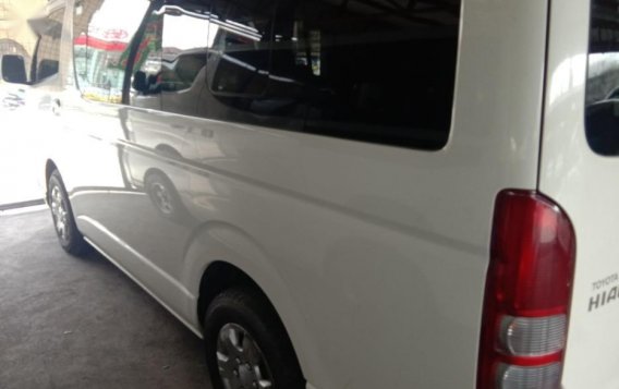 Selling Toyota Hiace 2018 Manual Gasoline in Quezon City-3