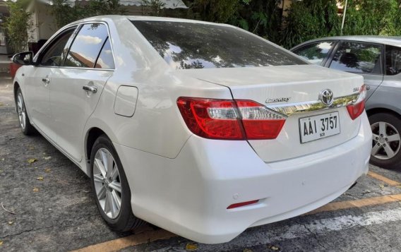 2nd Hand Toyota Camry 2014 at 68000 km for sale-1