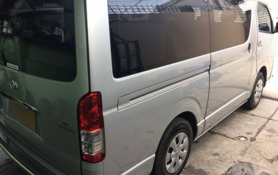 Selling 2nd Hand Toyota Hiace 2018 in Quezon City-3