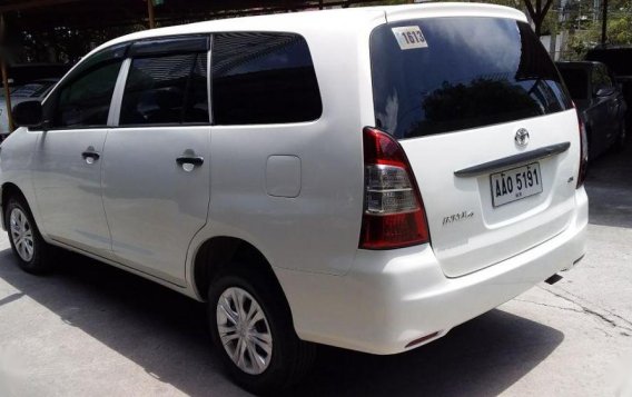 Selling 2nd Hand Toyota Innova 2014 Manual Diesel at 49000 km in Pasig-2