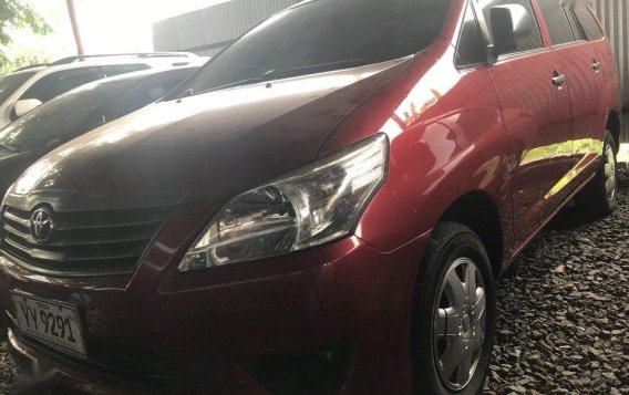 Selling Red Toyota Innova 2016 in Quezon City