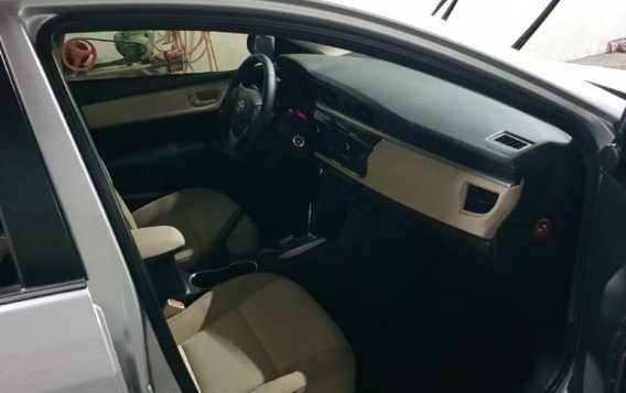 Selling Toyota Altis 2016 Automatic Gasoline in Parañaque-3