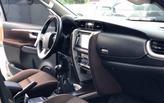 2nd Hand Toyota Fortuner 2018 for sale in Quezon City-10