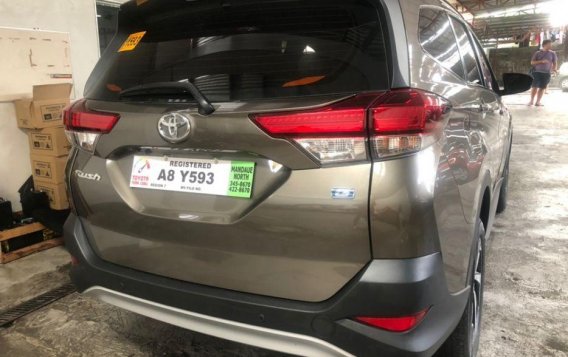 Selling 2nd Hand Toyota Rush 2019 in Quezon City-3