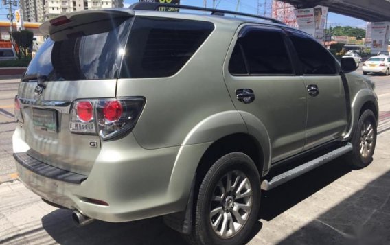 2nd Hand Toyota Fortuner 2013 at 60000 km for sale in Quezon City-4