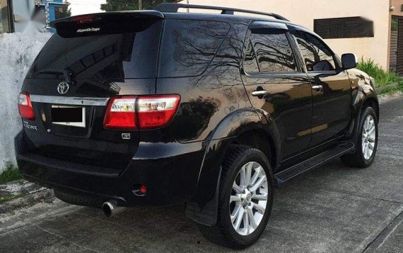 Selling Toyota Fortuner 2011 at 80000 km in Angeles-2