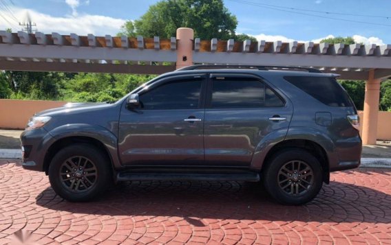 Sell 2nd Hand 2014 Toyota Fortuner Automatic Diesel at 70000 km in Dasmariñas-2