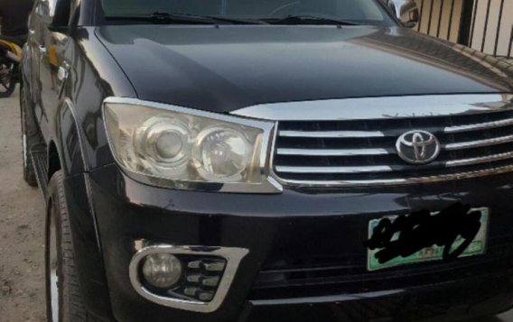 Selling 2nd Hand Toyota Fortuner 2009 Automatic Gasoline at 110000 km in Cagayan de Oro