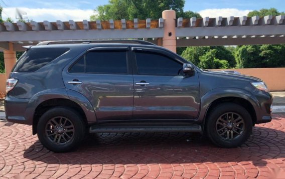 Sell 2nd Hand 2014 Toyota Fortuner Automatic Diesel at 70000 km in Dasmariñas-6