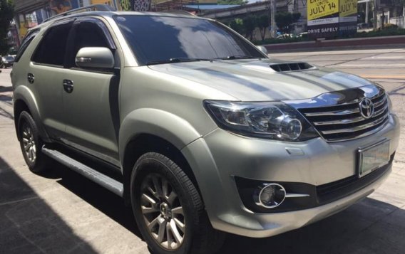 2nd Hand Toyota Fortuner 2013 at 60000 km for sale in Quezon City-2