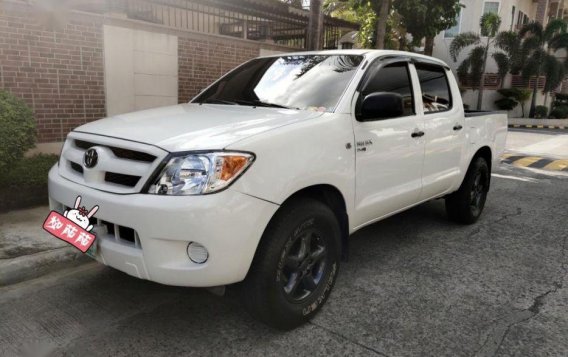 Selling Toyota Hilux 2008 at 110000 km in Cainta