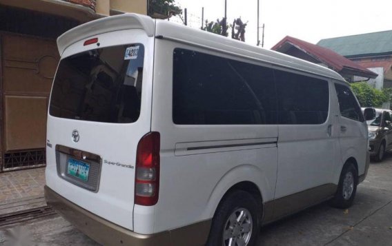 Selling 2nd Hand Toyota Hiace 2010 in Quezon City-3