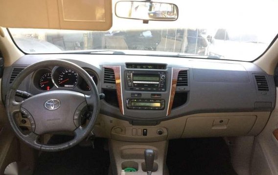 2nd Hand Toyota Fortuner 2009 at 72000 km for sale in Cainta-5