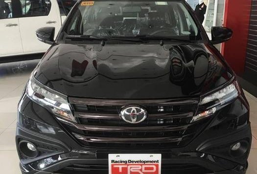 Selling Brand New Toyota Rush 2019 in Manila