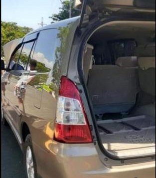 Toyota Innova 2012 Automatic Diesel for sale in Pagsanjan-1