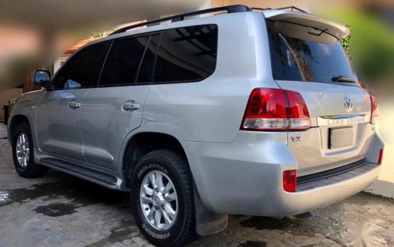 Selling Toyota Land Cruiser 2008 Automatic Diesel in Muntinlupa-1