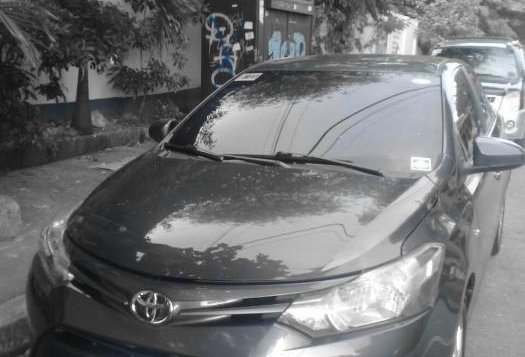 Selling 2nd Hand Toyota Vios 2015 Manual Gasoline at 42000 km in Quezon City-1