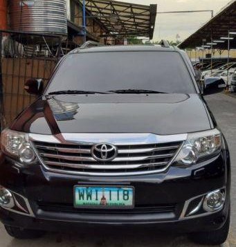 2nd Hand Toyota Fortuner 2013 at 70000 km for sale-3