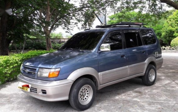 Selling Toyota Revo 1999 Automatic Gasoline in San Fernando-5