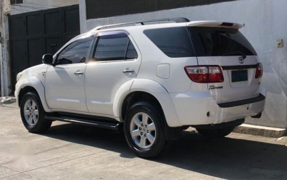 Selling Toyota Fortuner 2011 Automatic Diesel in Pasay-7