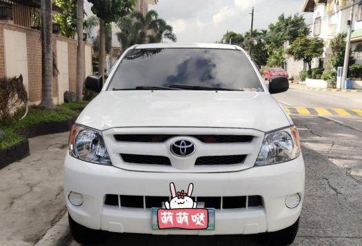 Selling Toyota Hilux 2008 at 110000 km in Cainta-1
