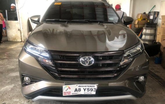 Selling 2nd Hand Toyota Rush 2019 in Quezon City-1
