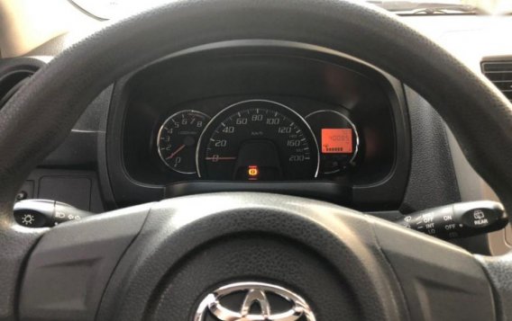 Selling 2nd Hand Toyota Wigo 2016 Manual Gasoline at 40000 km in Marikina-6