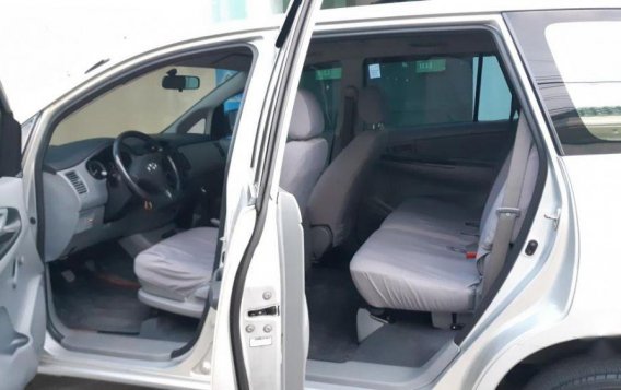 2nd Hand Toyota Innova 2008 Manual Gasoline for sale in Quezon City-3
