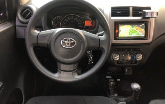Selling 2nd Hand Toyota Wigo 2016 Manual Gasoline at 40000 km in Marikina-7