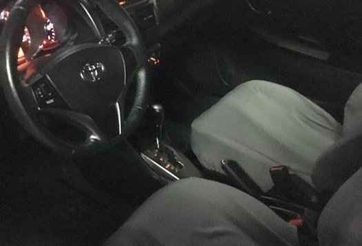 Sell 2nd Hand 2014 Toyota Yaris at 19000 km in Makati-3