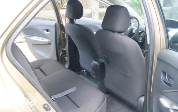 2nd Hand Toyota Vios 2011 at 41000 km for sale in Bacoor-4