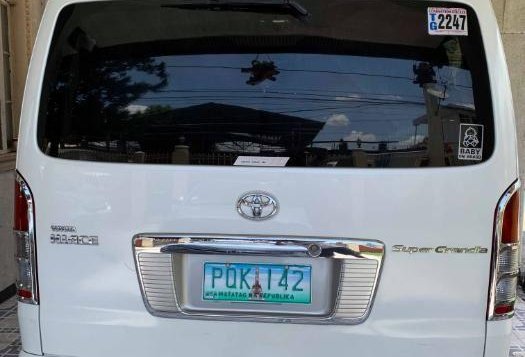 Selling Toyota Hiace 2011 Automatic Diesel in Quezon City-7